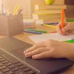 Online or virtual classes 