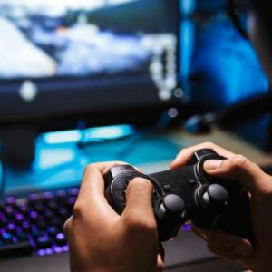 VIDEO JUEGOS PYR