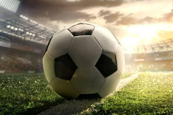 Diviértete aprendiendo sobre "FÚTBOL"