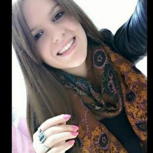 Lorena  Knappe