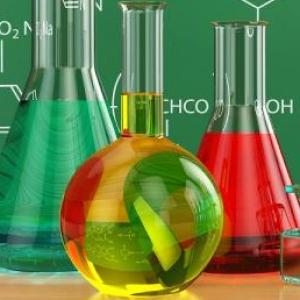 LOS MATERIALES : ESTRUCTURA Y COMPOSICION