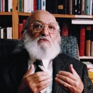 Paulo Freire