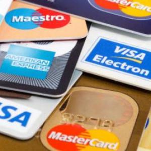 Imagen de portada del videojuego educativo: Tarjetas débito y tarjetas crédito, de la temática Economía