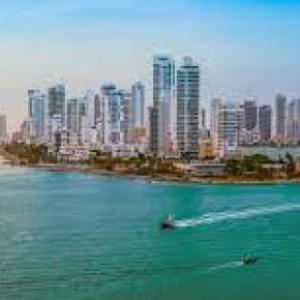 PLAYAS Y CIUDADES 