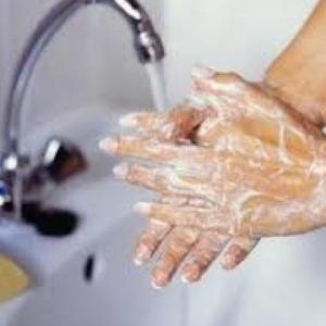 Imagen de portada del videojuego educativo: Correcta limpieza de manos, de la temática Ocio