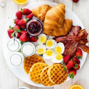 BREAKFAST IS READY!