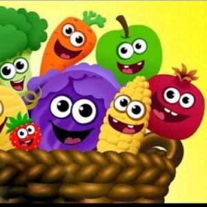 HAVING FUN WITH FOOD