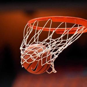 Portada del juego El básquetbol – Deportes