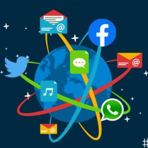 LAS REDES SOCIALES 