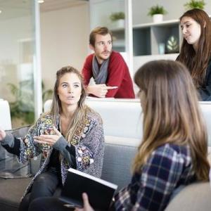 Ingresos por actividades empresariales y profesionales