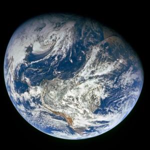 Imagen de portada del videojuego educativo: Desafío espacial, de la temática Astronomía