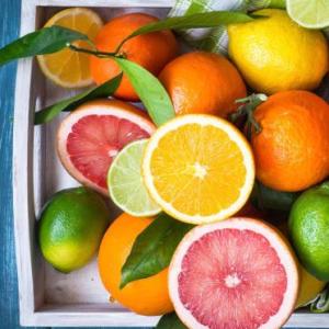 Portada del juego fruta acida – Astronomía