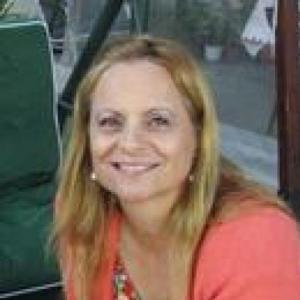 Claudia Correa