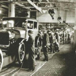 REVOLUCIÓN INDUSTRIAL