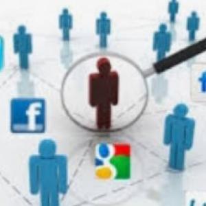 UN ACCESO ADECUADO A REDES SOCIALES