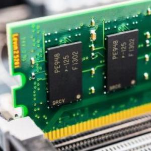 HARDWARE Y SOFTWARE