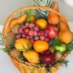 DIVIERTE ENCOMTRANDO LAS FRUTAS
