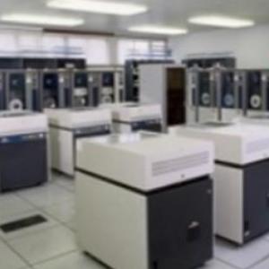 TIPO DE COMPUTADORAS POR SU TAMAÑO Y CAPACIDAD