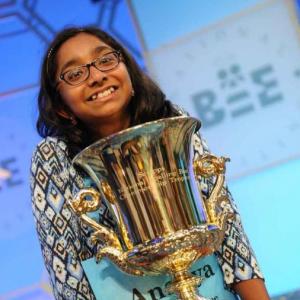 Comite de Deportes y Spelling Bee