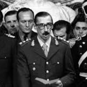 DICTADURA MILITAR 