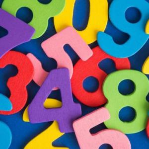 Portada del juego NUMBERS – Idiomas