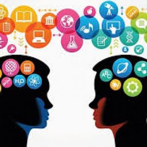 Competencias y teorias de la comunicacion en el siglo XXI