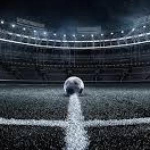 four teams league