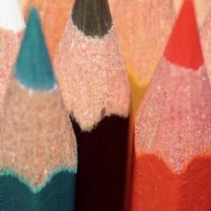 El señor de la Capucha de colores