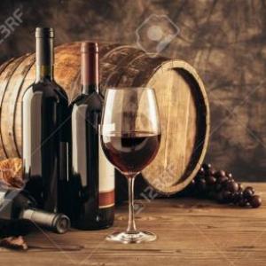 los diferentes componentes del vino y leche
