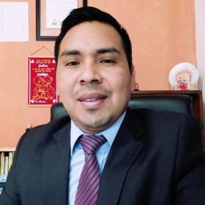 Efraín  Mejía Pú