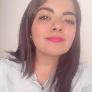 Alondra Flores