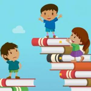 Aparición de la escuela, sofistas y profesor.