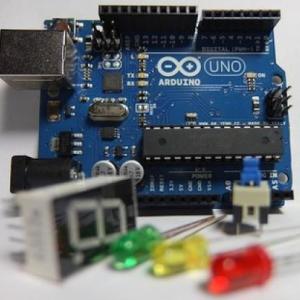 Imagen de portada del videojuego educativo: Arduino, de la temática Tecnología