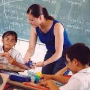 Entorno social y rendimiento académico