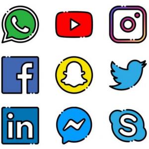 Social media memory game