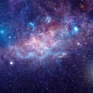 EL UNIVERSO