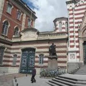 Portada del juego LUGARES DEL COLEGIO – Cultura general