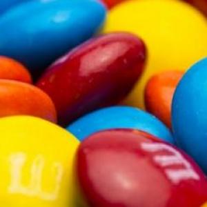 Portada del juego COLOURS – Idiomas