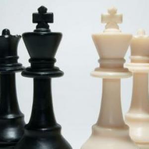 Imagen de portada del videojuego educativo: ajedrez , de la temática Artes