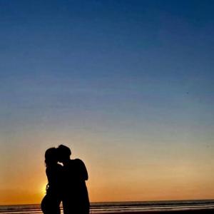 ASFIXIADOS DE AMOR