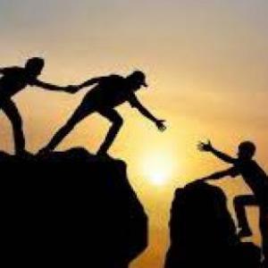 9 ways to develop your leadership skills 