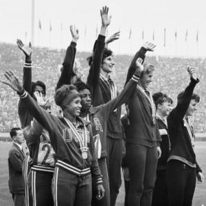 LAS MUJERES EN LOS JJOO