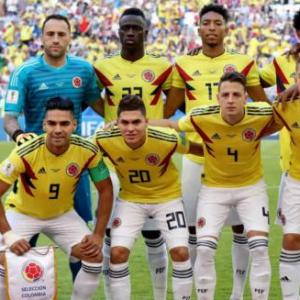 JUGADORES DE FUTBOL COLOMBIANOS