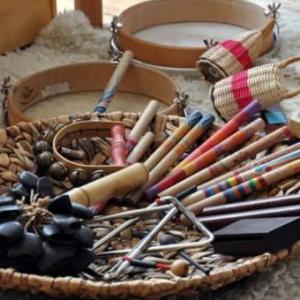 CONOCIENDO LA MUSICOTERAPIA