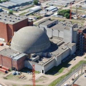 Energía Nuclear y Electromagnética
