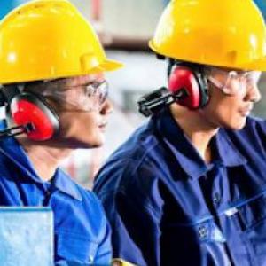 EQUIPOS DE SEGURIDAD INDUSTRIAL