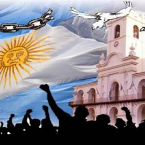 REVOLUCIÓN DE MAYO