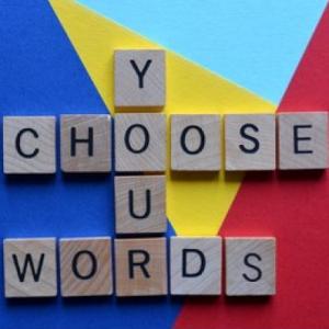Portada del juego Choose the correct word! – Idiomas