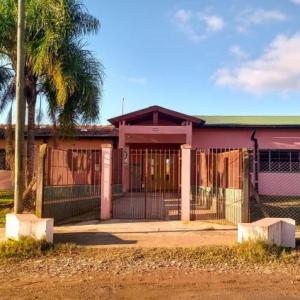 LA ESCUELA A TRAVÉS DEL TIEMPO.