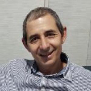 Conociendo a Carlos el Bueno